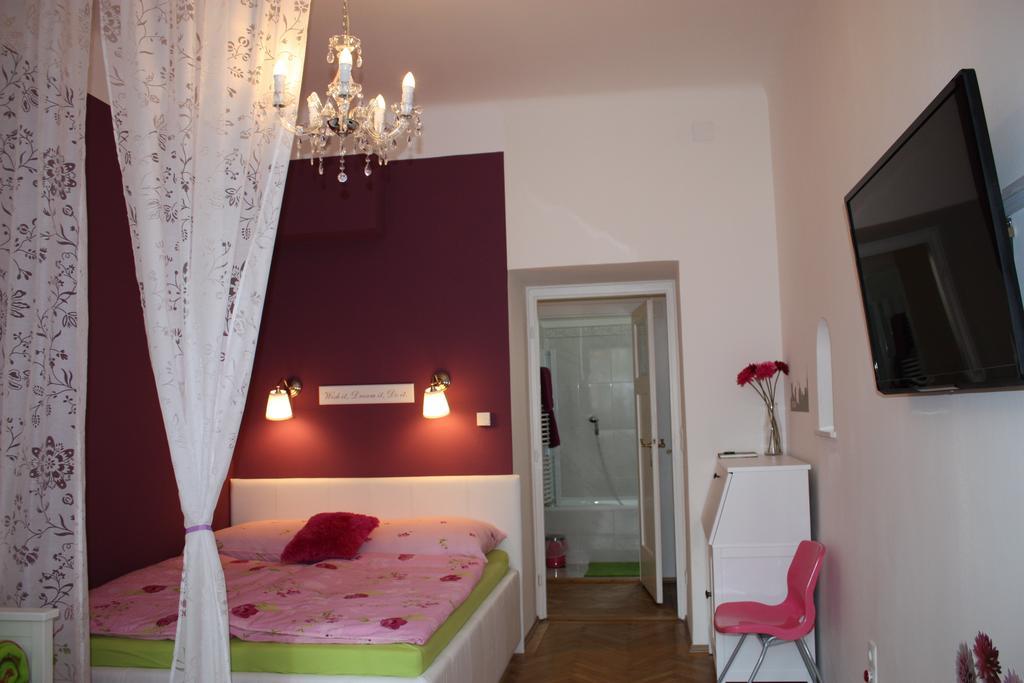 Govienna - City Center Apartments Værelse billede
